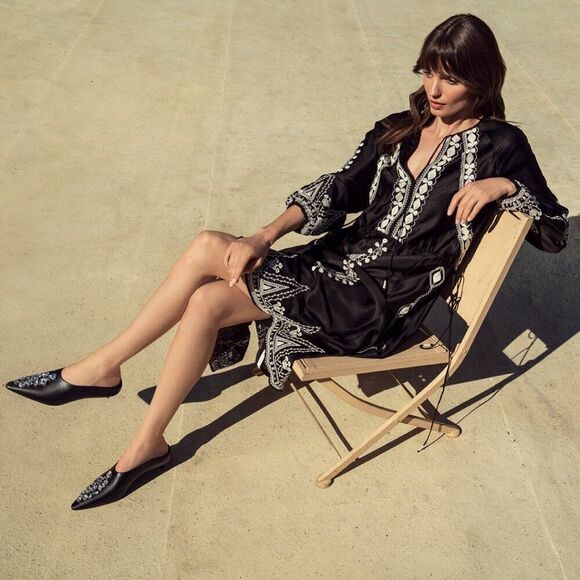 Black Leather Heels with Crystals - Picture 4 of 10